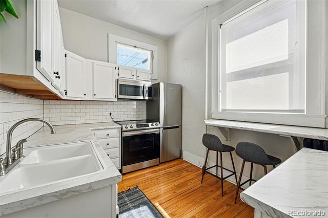 1136 N Logan Street Unit: 2
