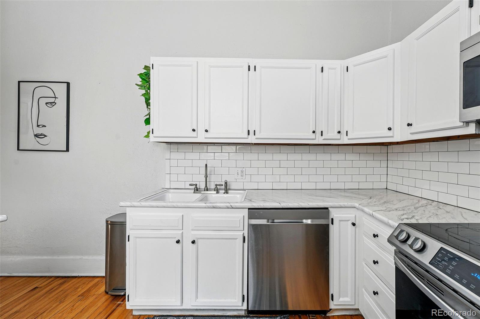 1136 N Logan Street Unit: 2