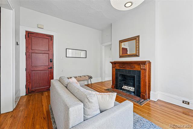 1136 N Logan Street Unit: 2