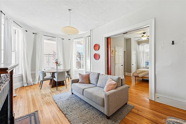 1136 N Logan Street Unit: 2