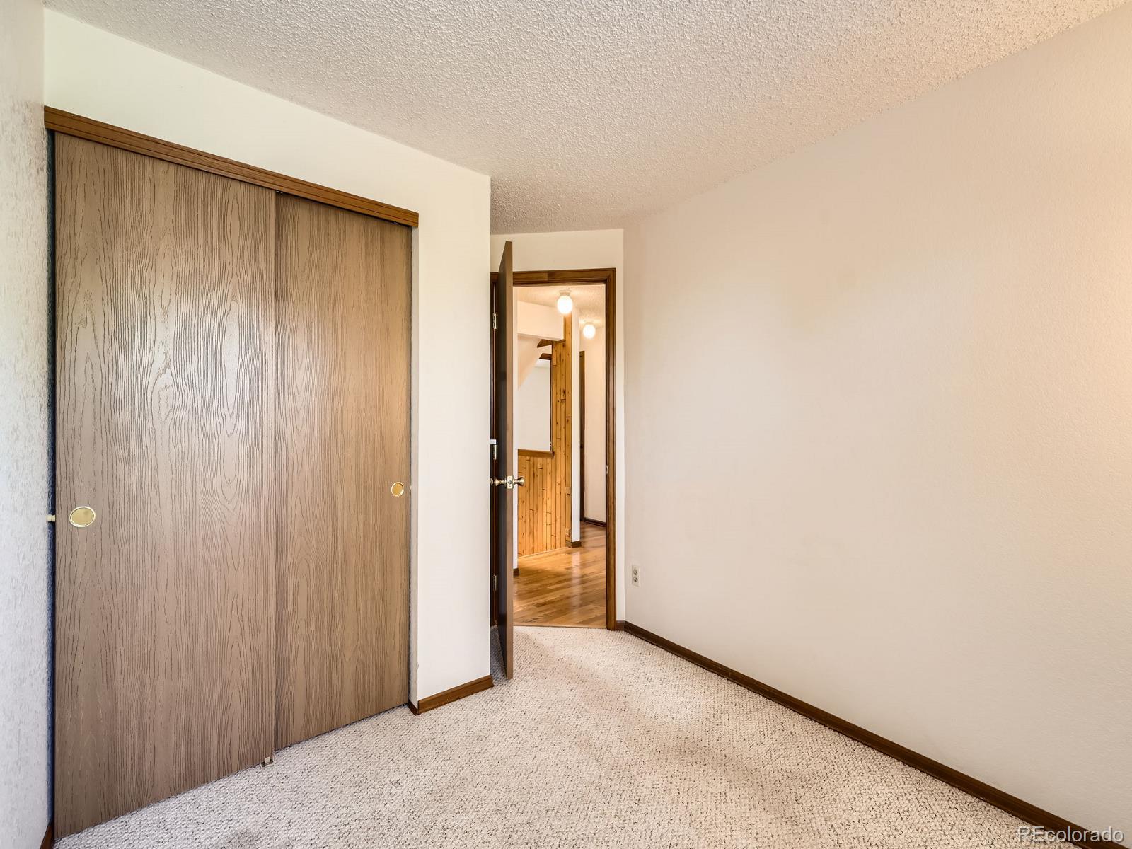 11375 W Maplewood Avenue