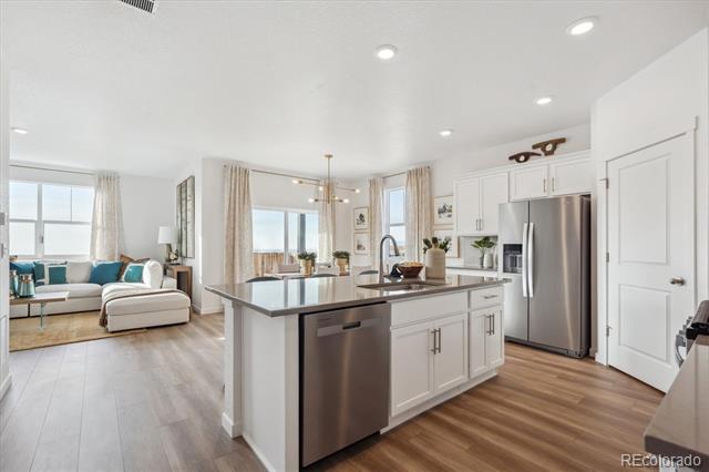 9865 Ceylon Court