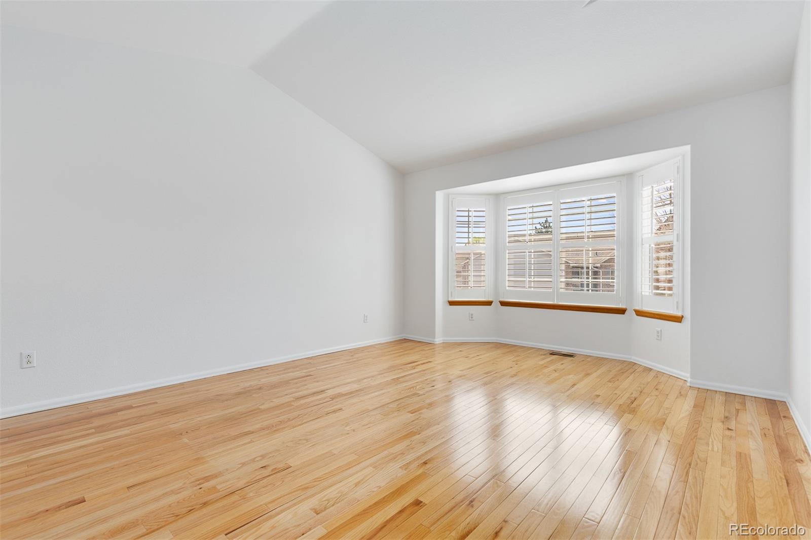 2509 E 126th Place
