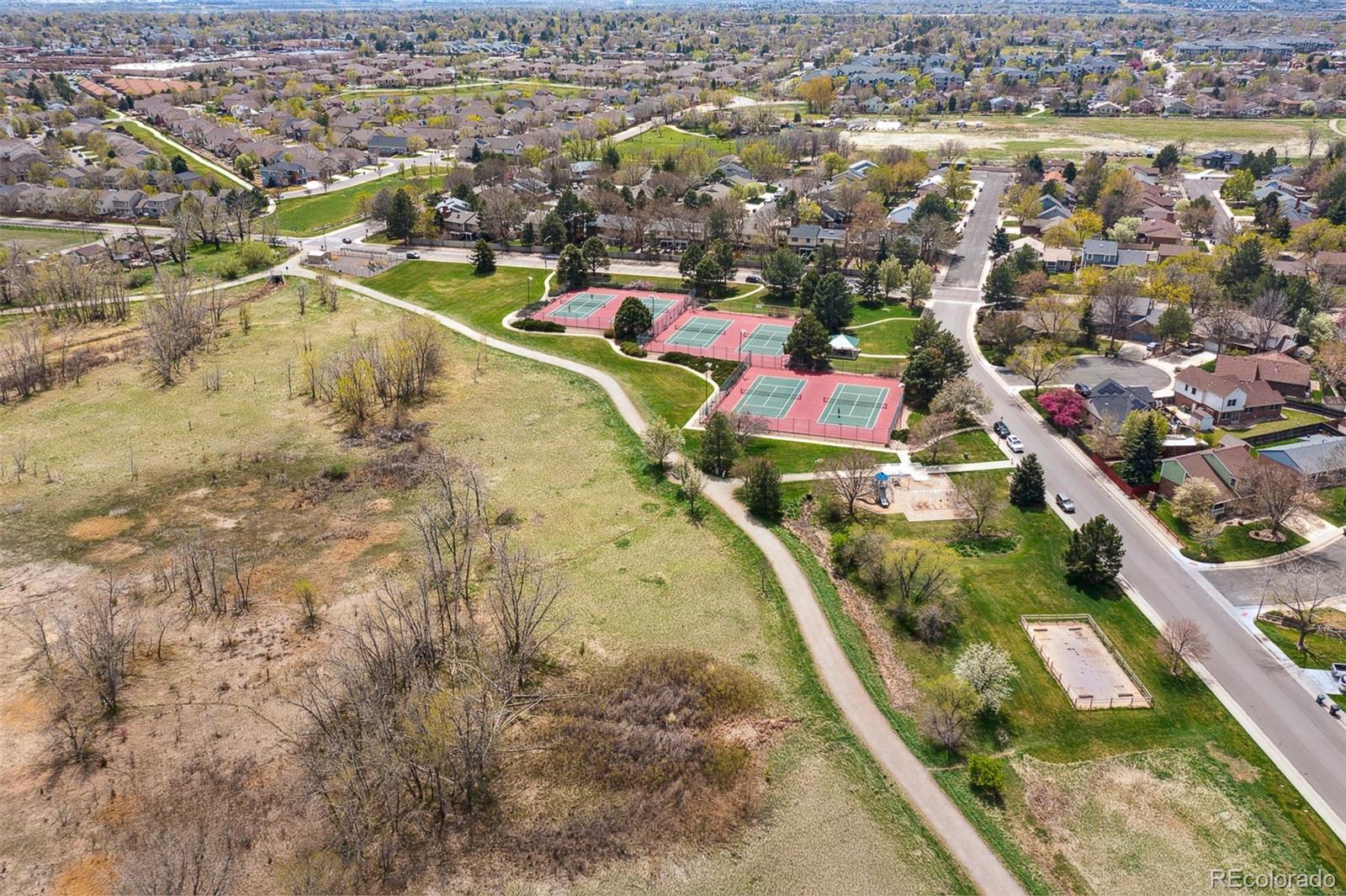 2509 E 126th Place