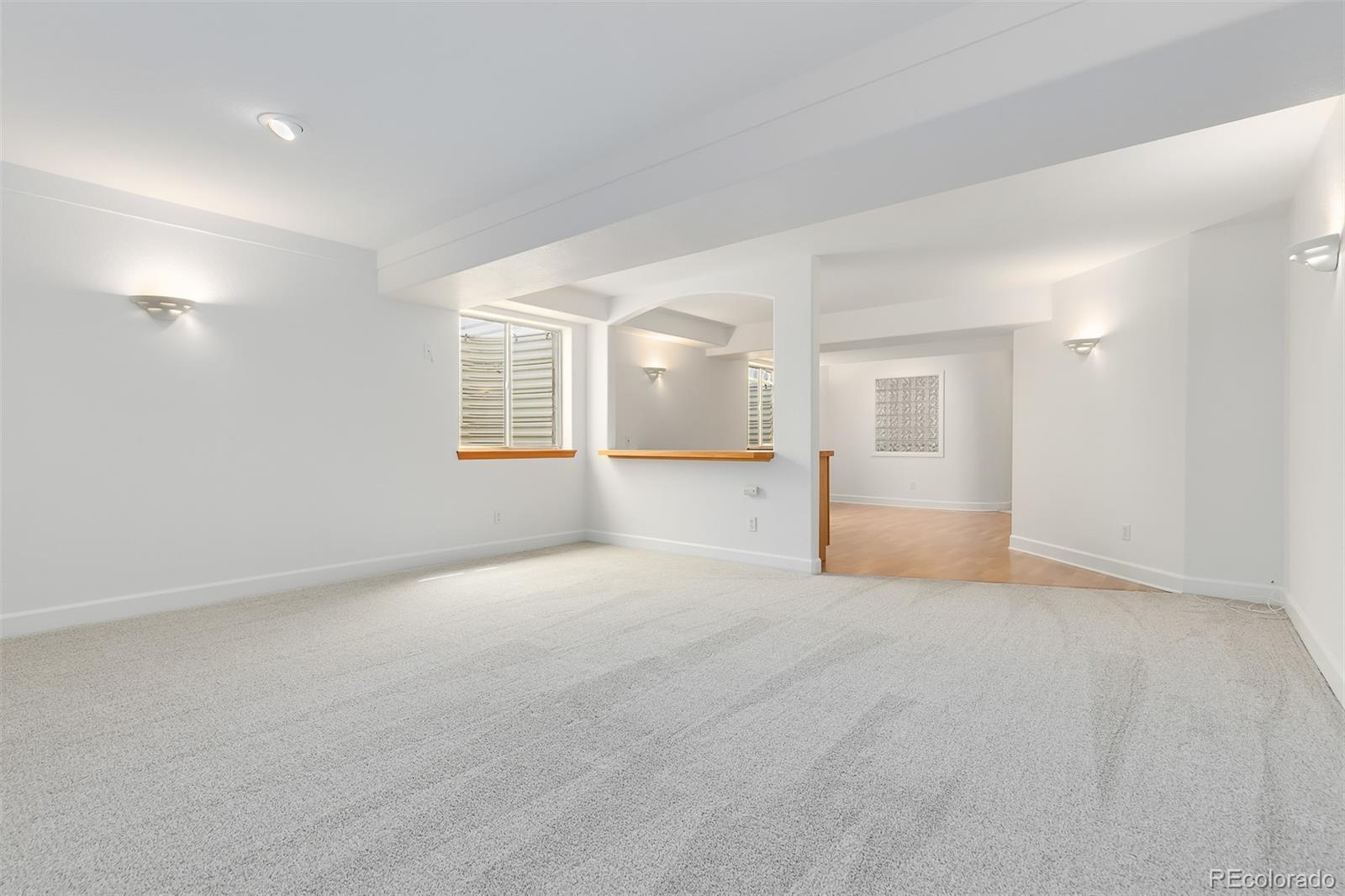 2509 E 126th Place