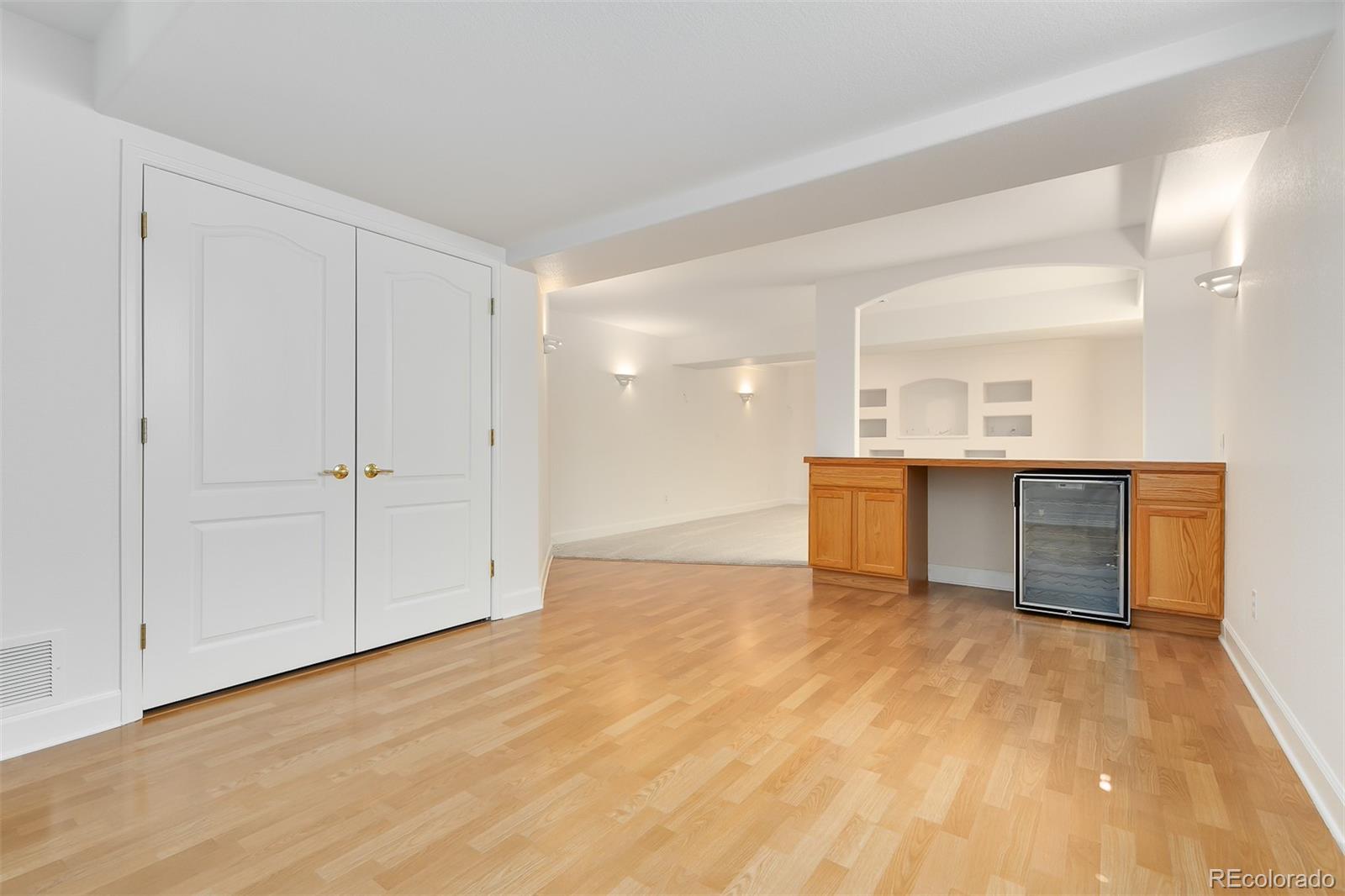 2509 E 126th Place