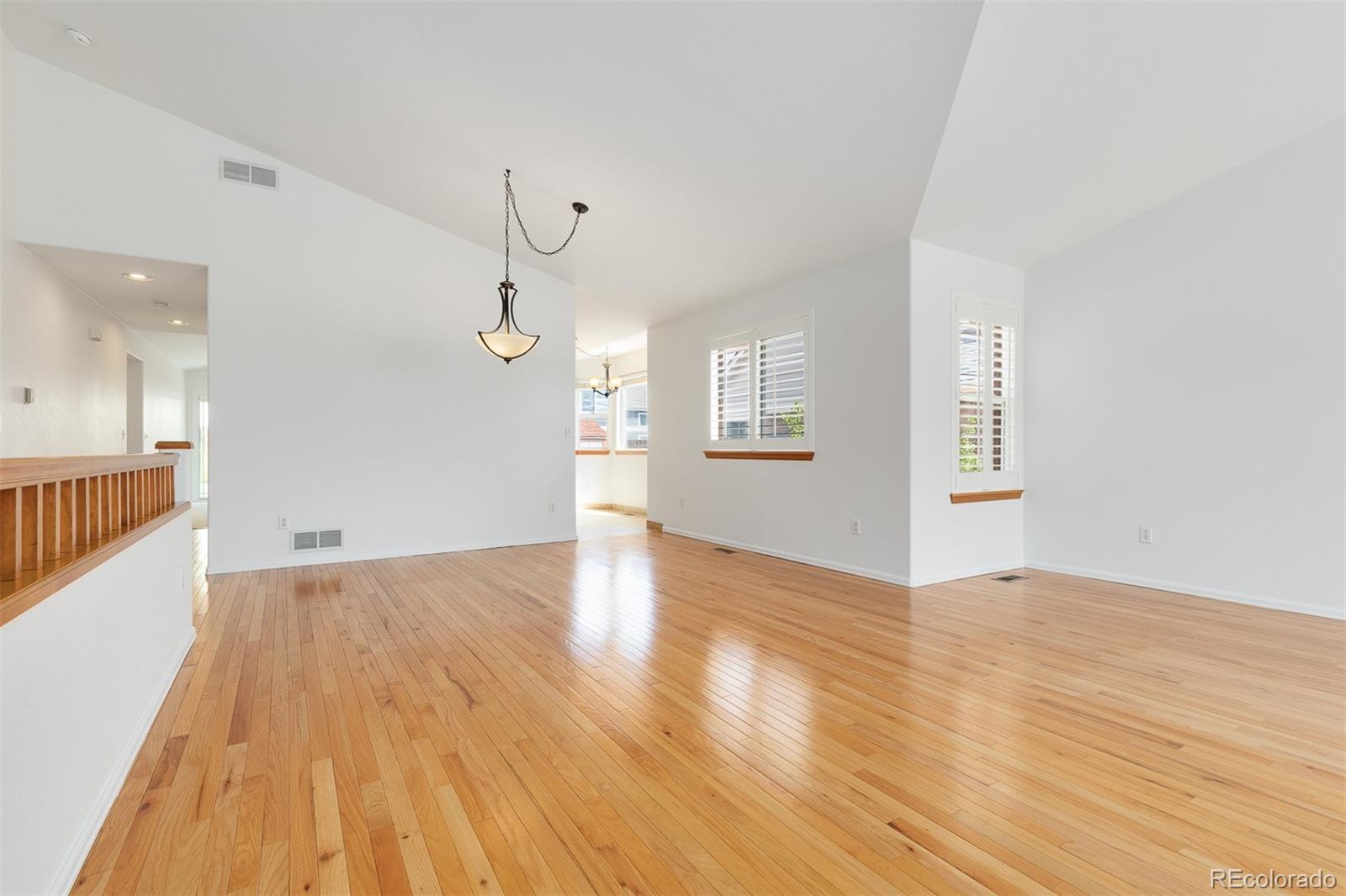 2509 E 126th Place