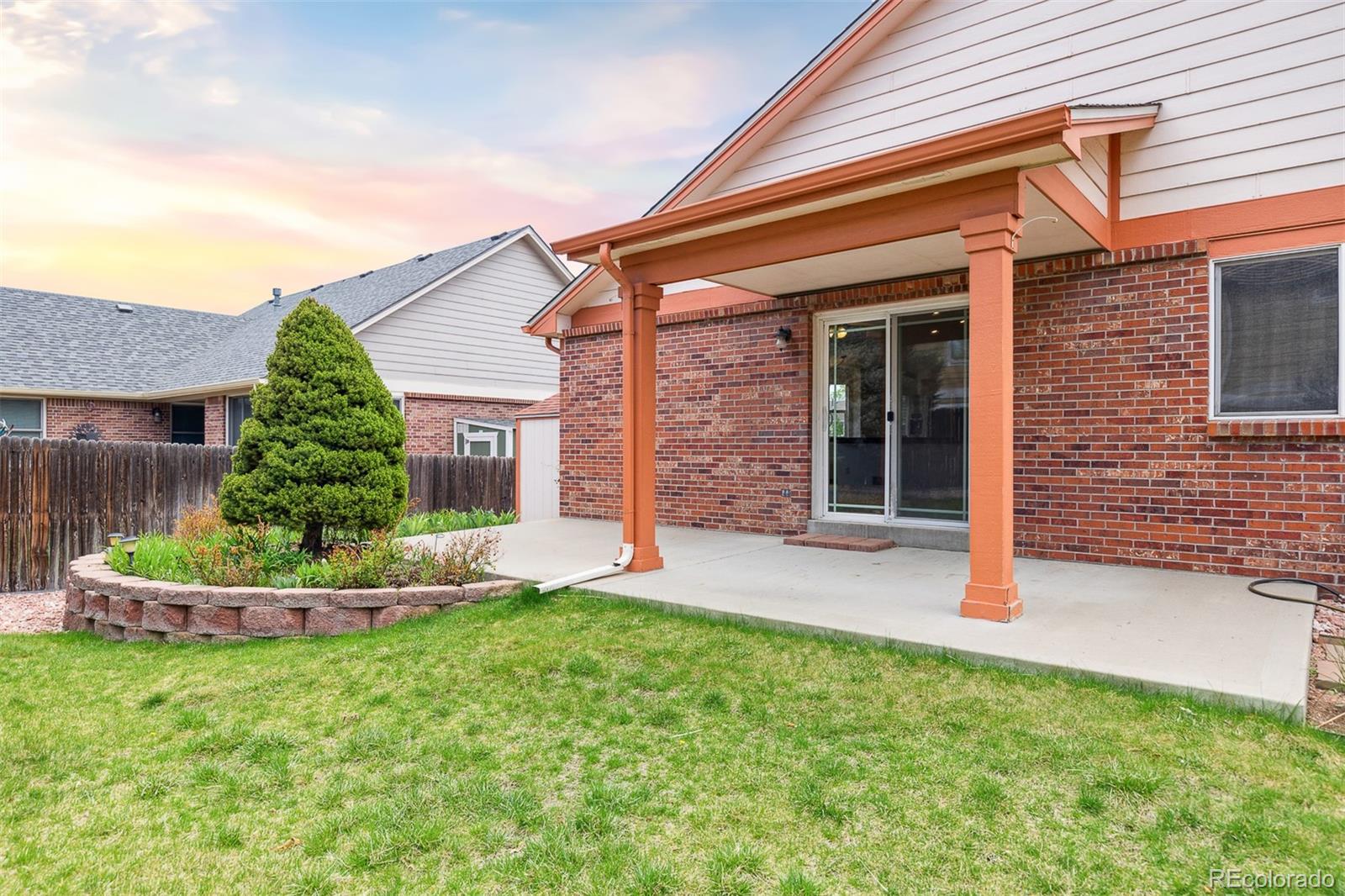 2509 E 126th Place