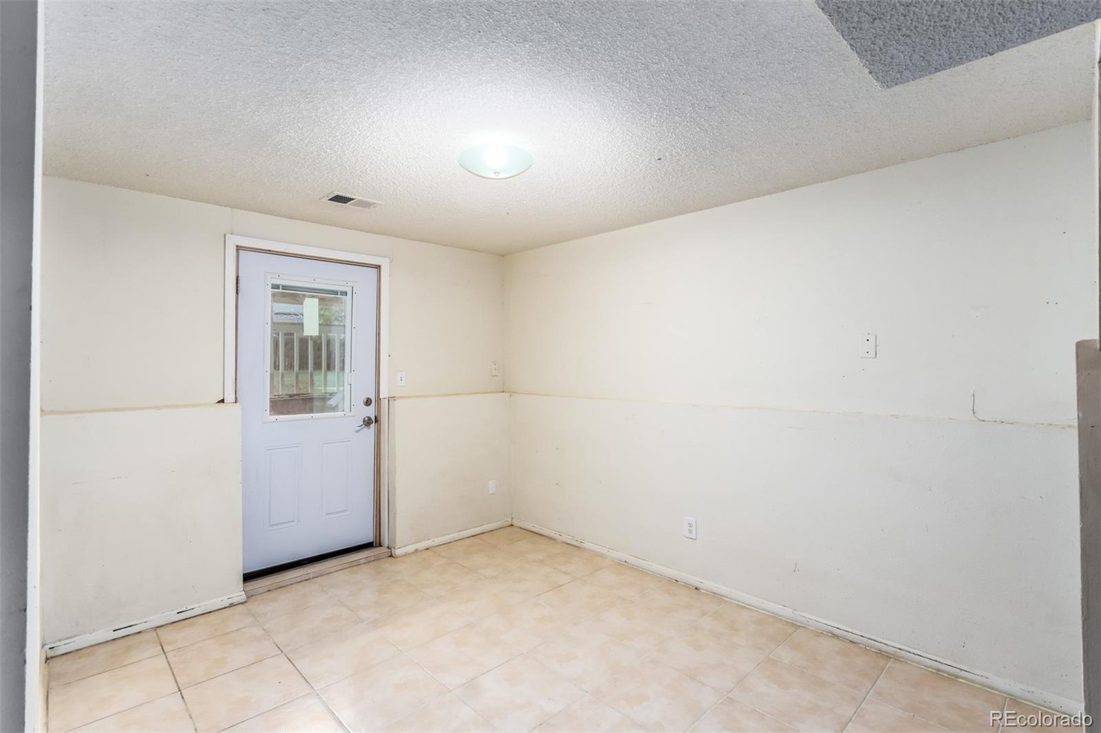 805 Heather Drive