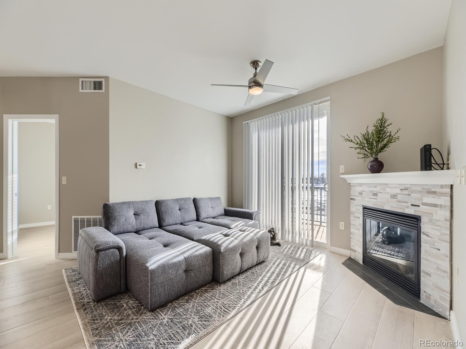 7292 S Blackhawk Street Unit: 206