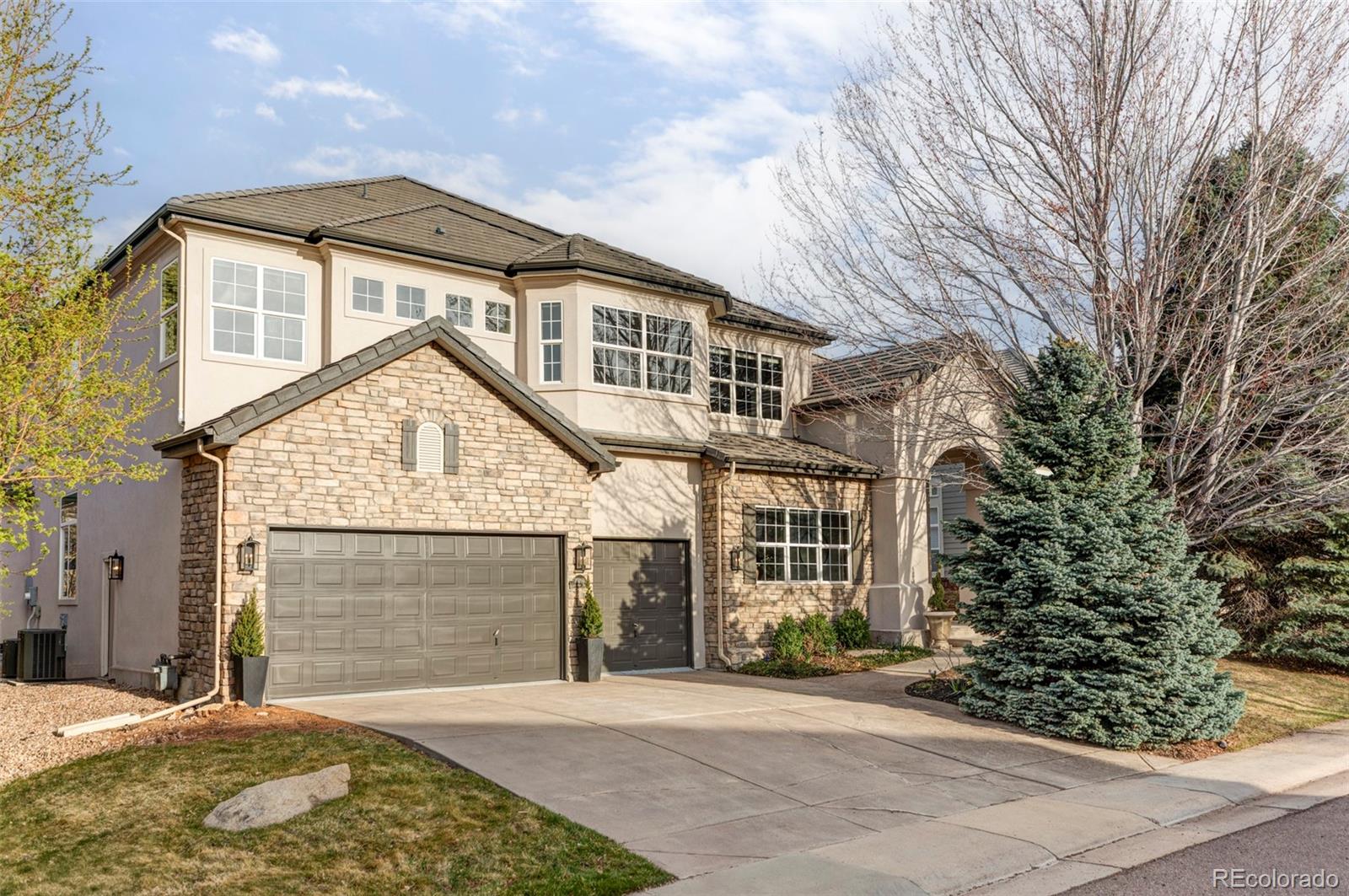 10260 Longview Drive