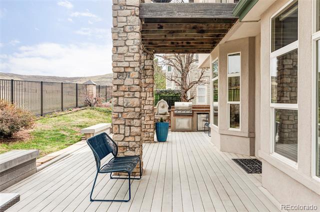 10260 Longview Drive