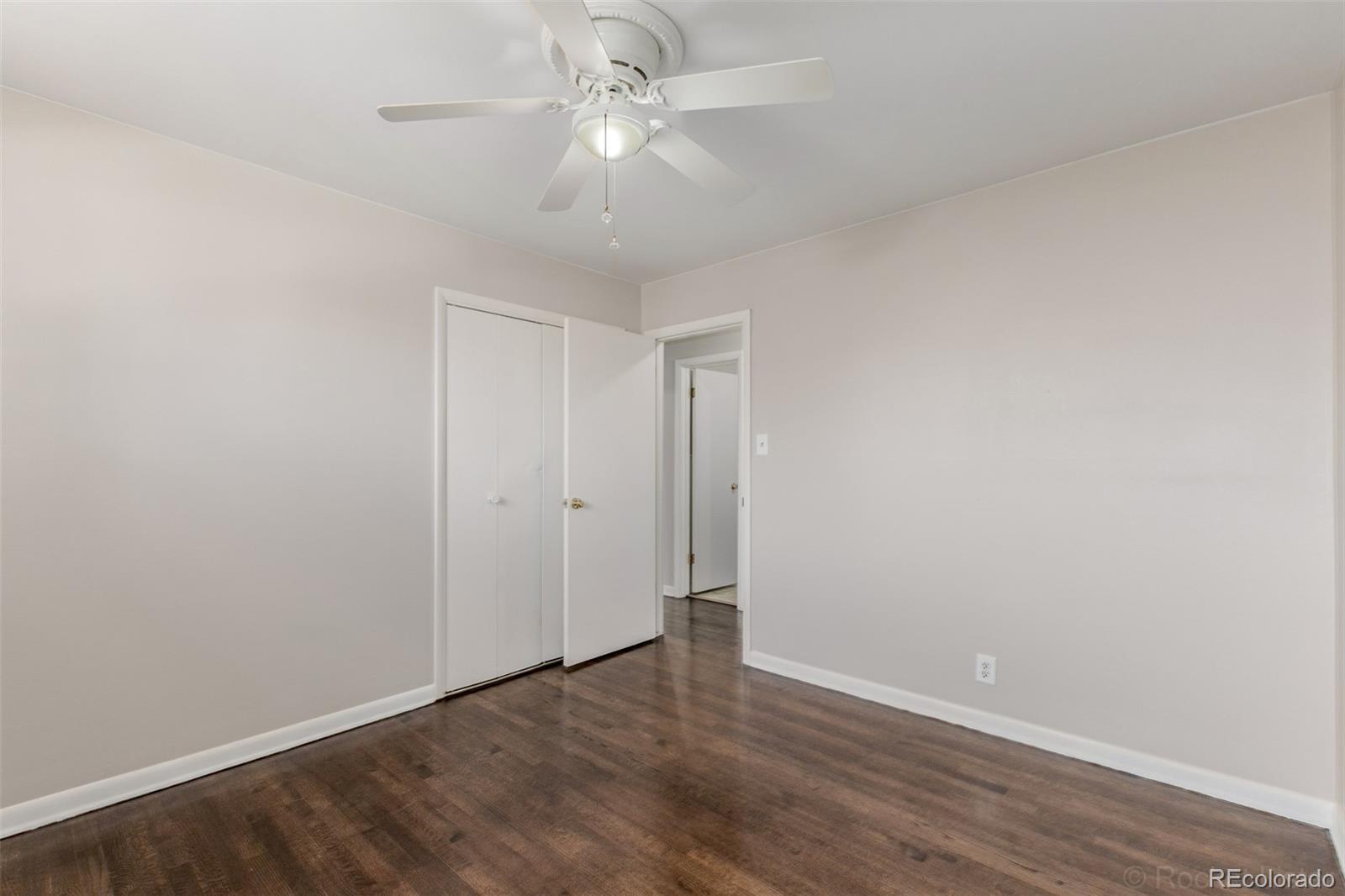 1860 E 112th Place