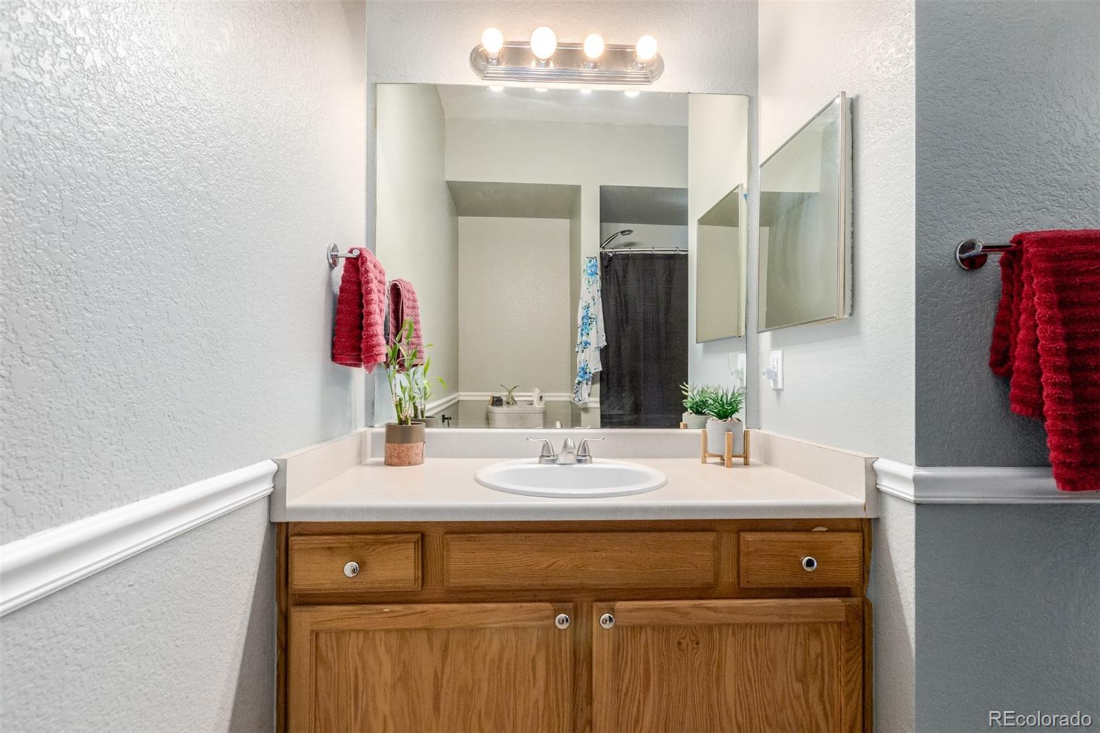 911 S Zeno Way Unit: 108
