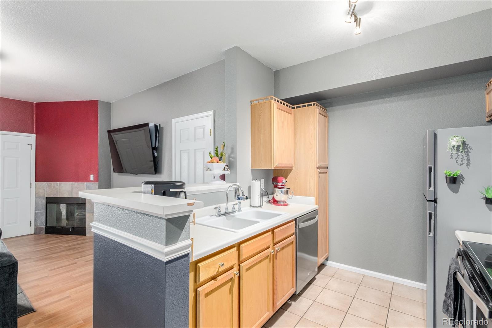 911 S Zeno Way Unit: 108