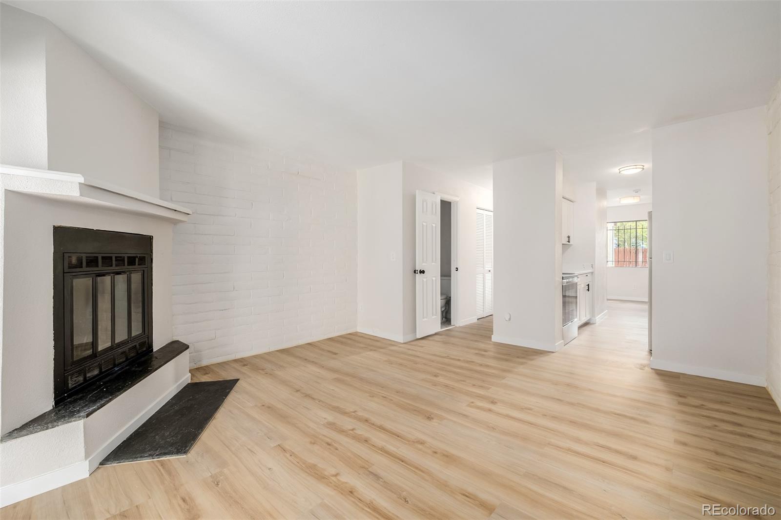 1060 S Parker Road Unit: 28