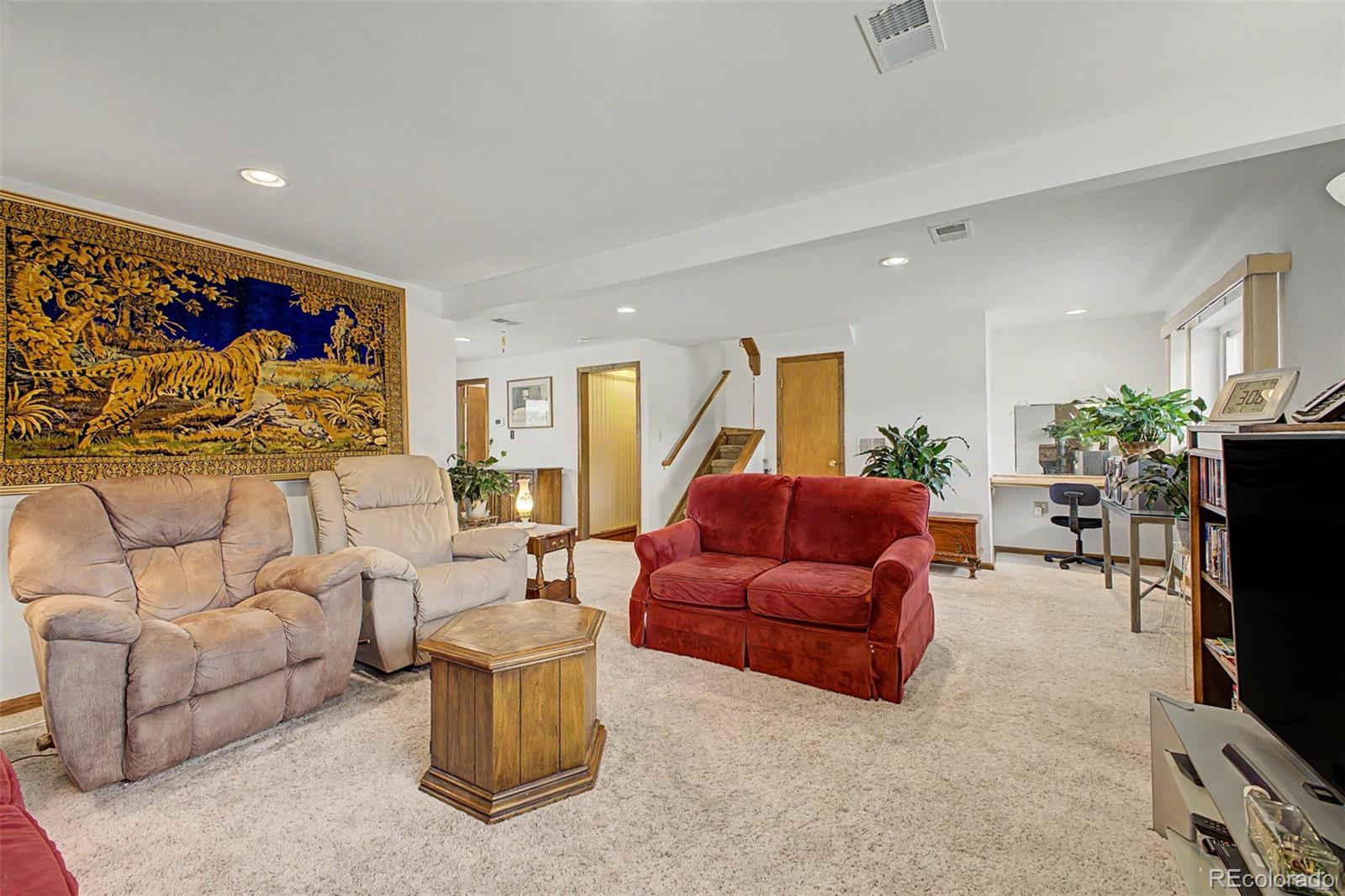 562 Melody Drive