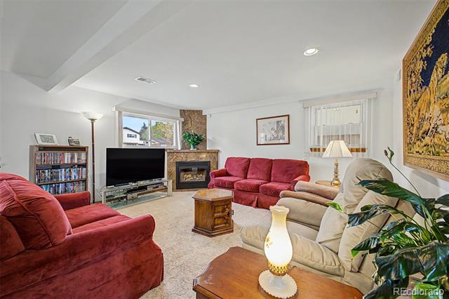 562 Melody Drive