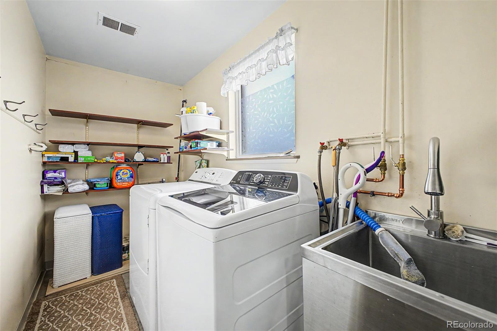 562 Melody Drive