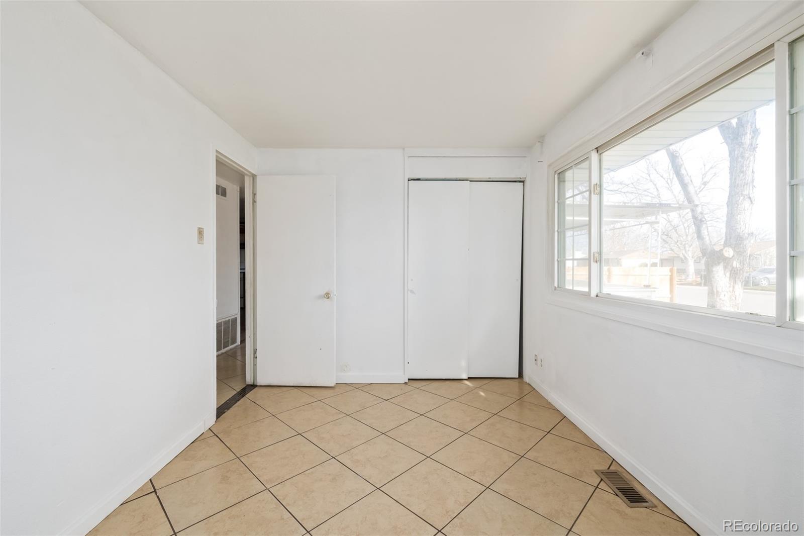 6451 Porter Way