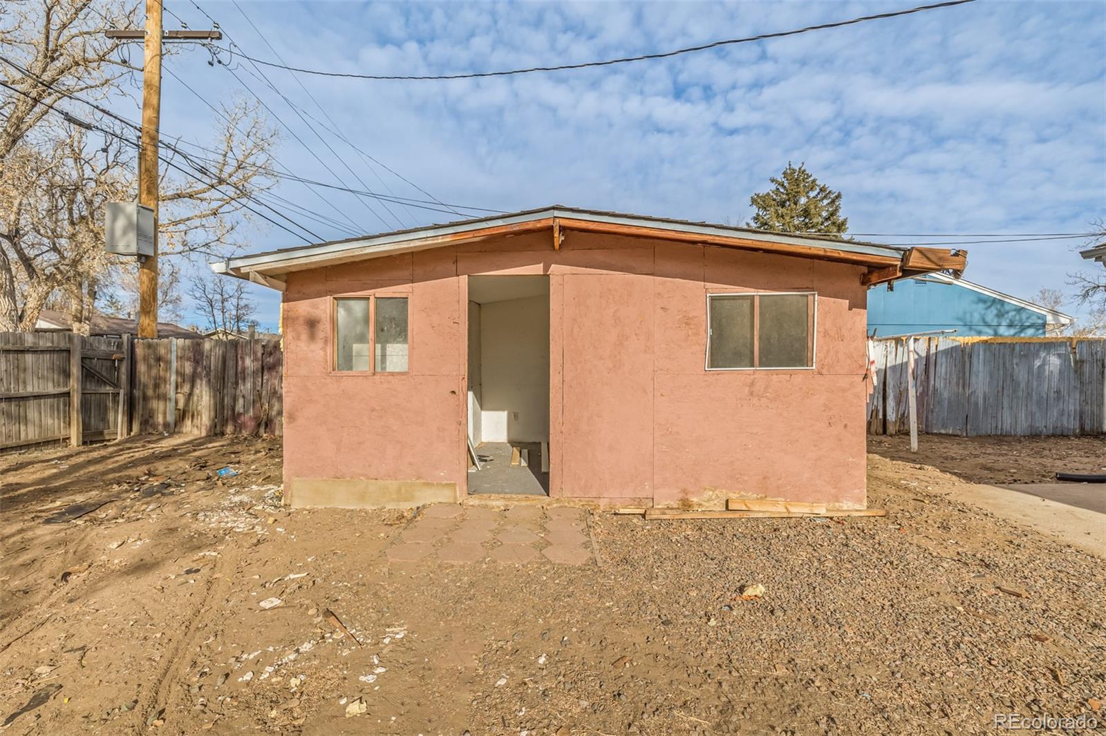 6451 Porter Way