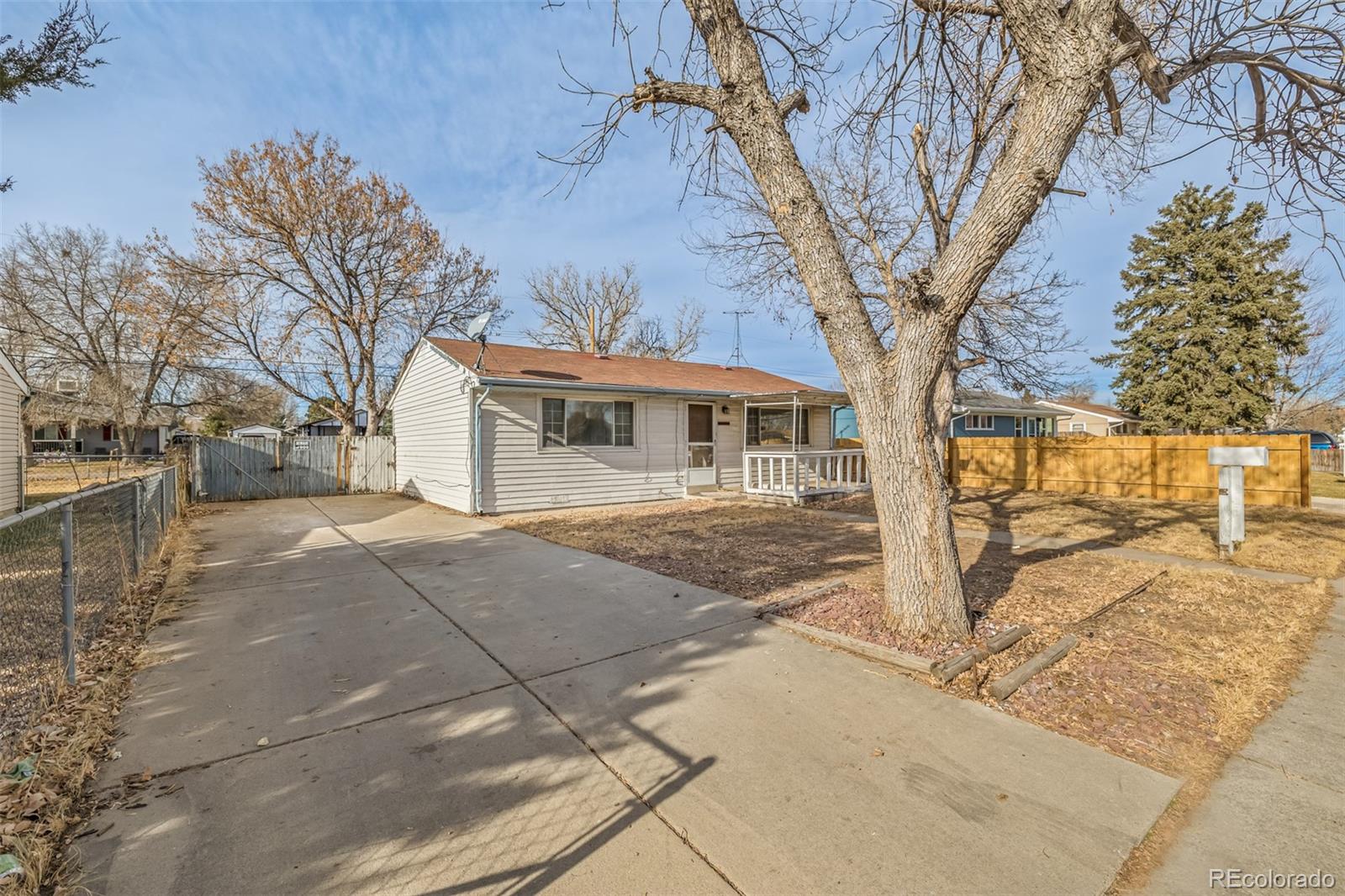 6451 Porter Way