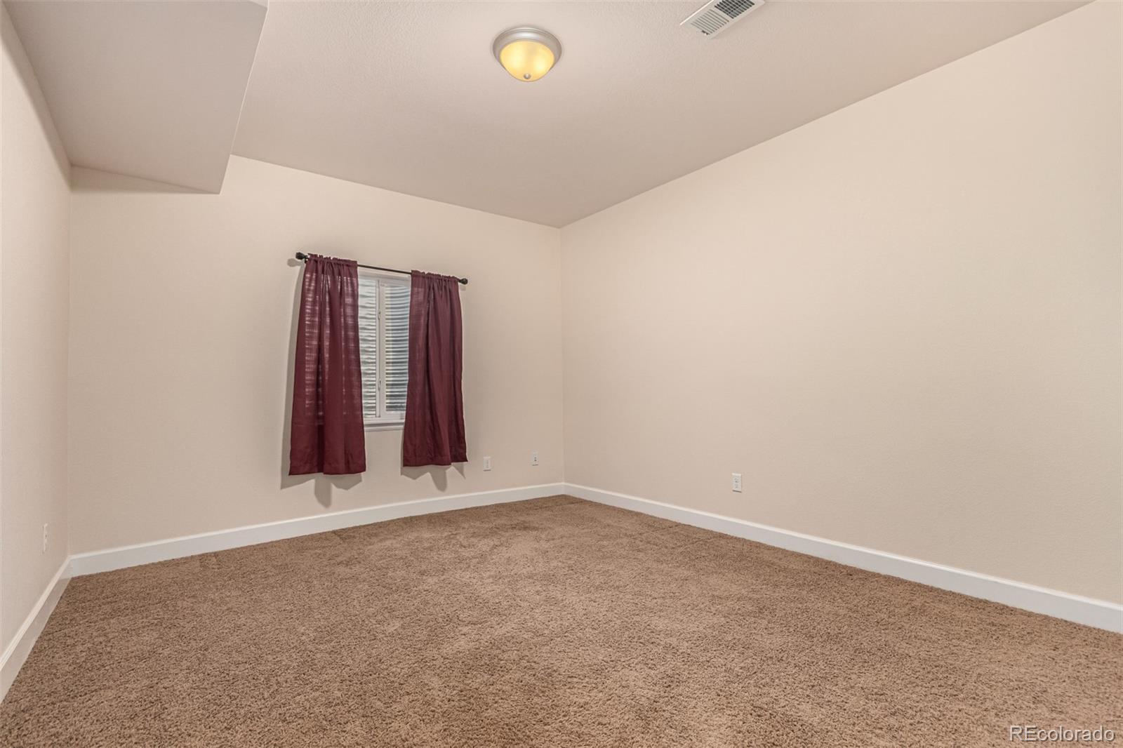 13015 Tamarac Place