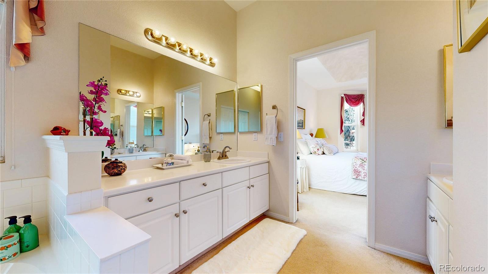 1330 Iris Circle