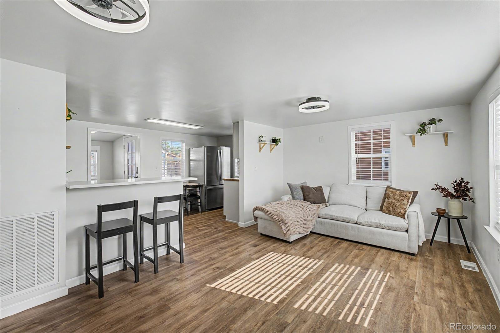 44 N 10th Avenue