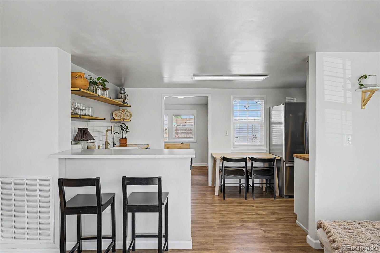 44 N 10th Avenue