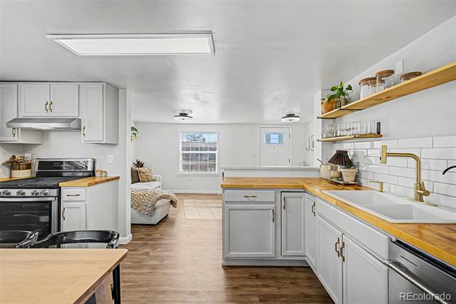 44 N 10th Avenue