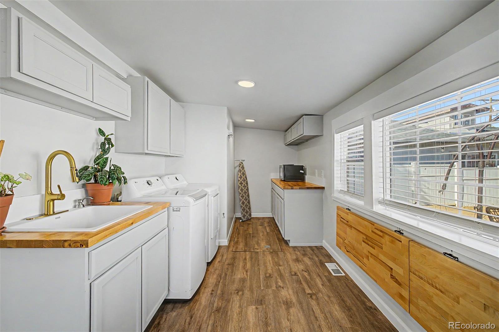 44 N 10th Avenue