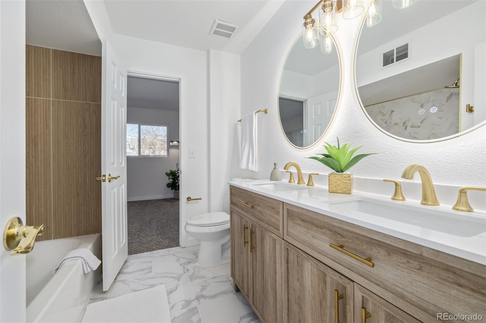 1060 S Parker Road Unit: 36