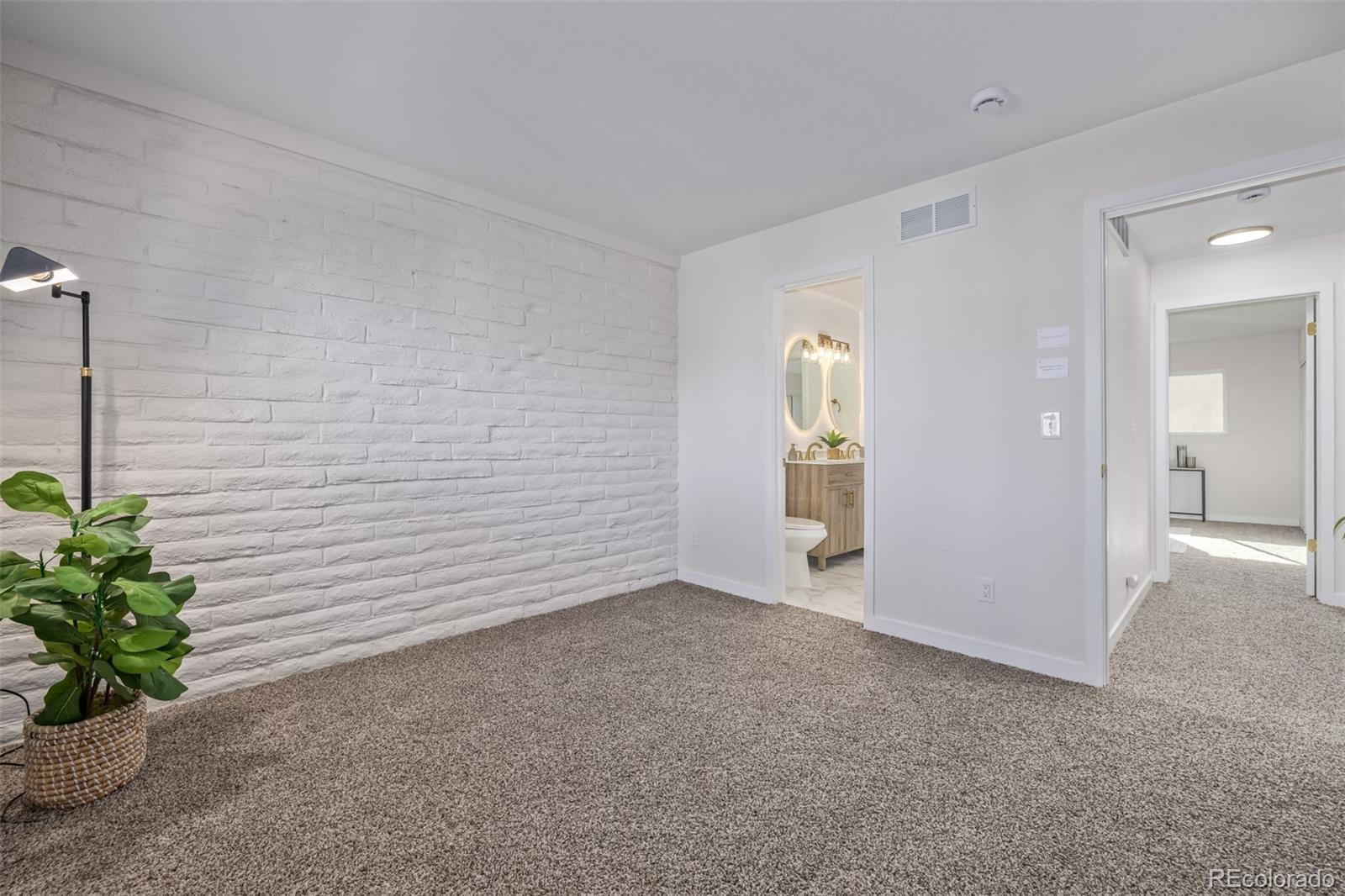 1060 S Parker Road Unit: 36