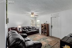 430 Prairie Avenue