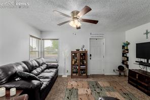 430 Prairie Avenue
