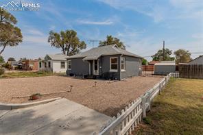 430 Prairie Avenue