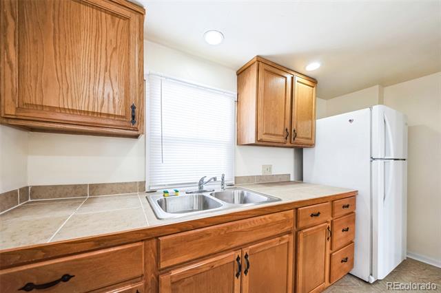 345 E Woodward Avenue