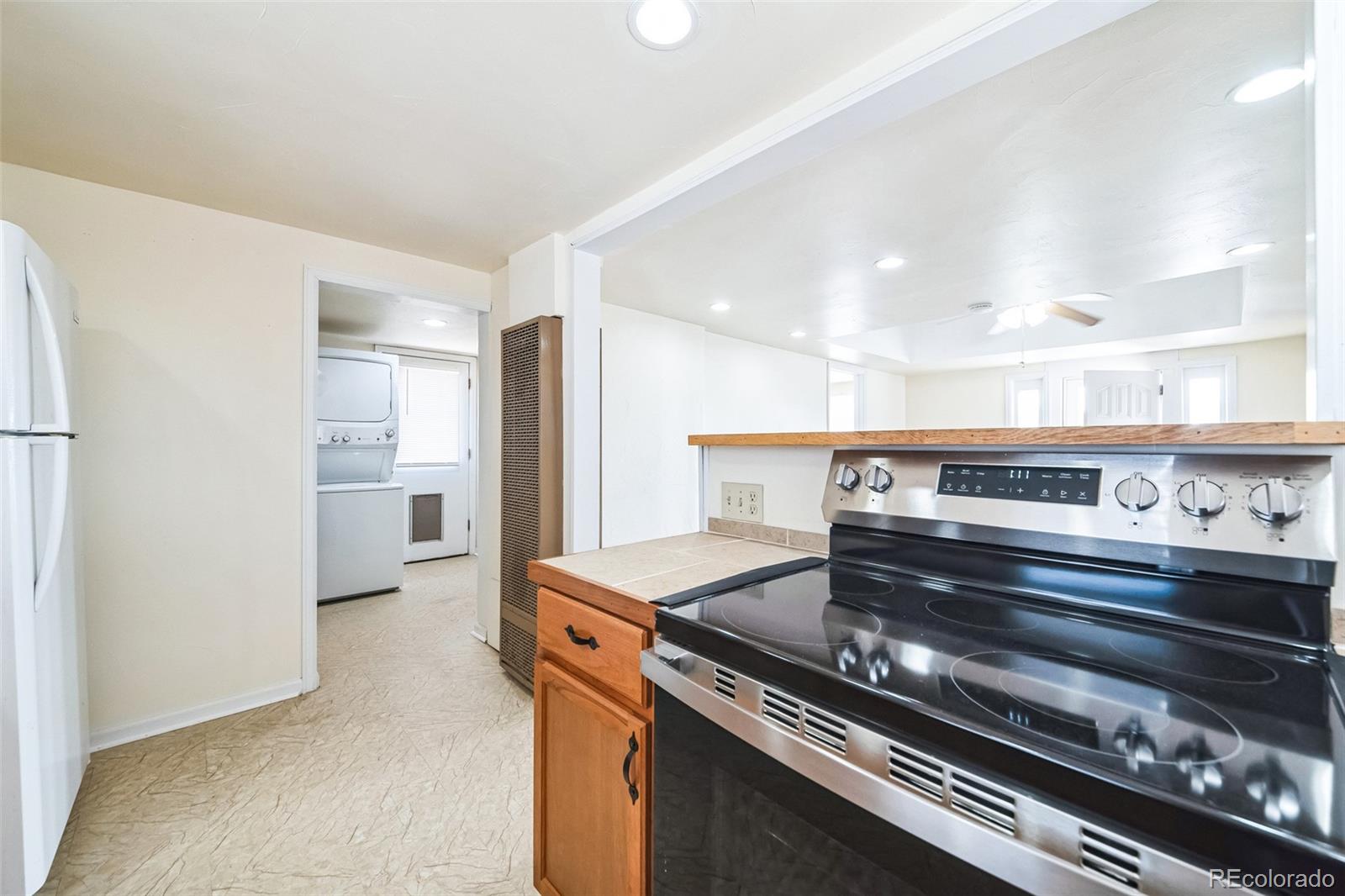 345 E Woodward Avenue