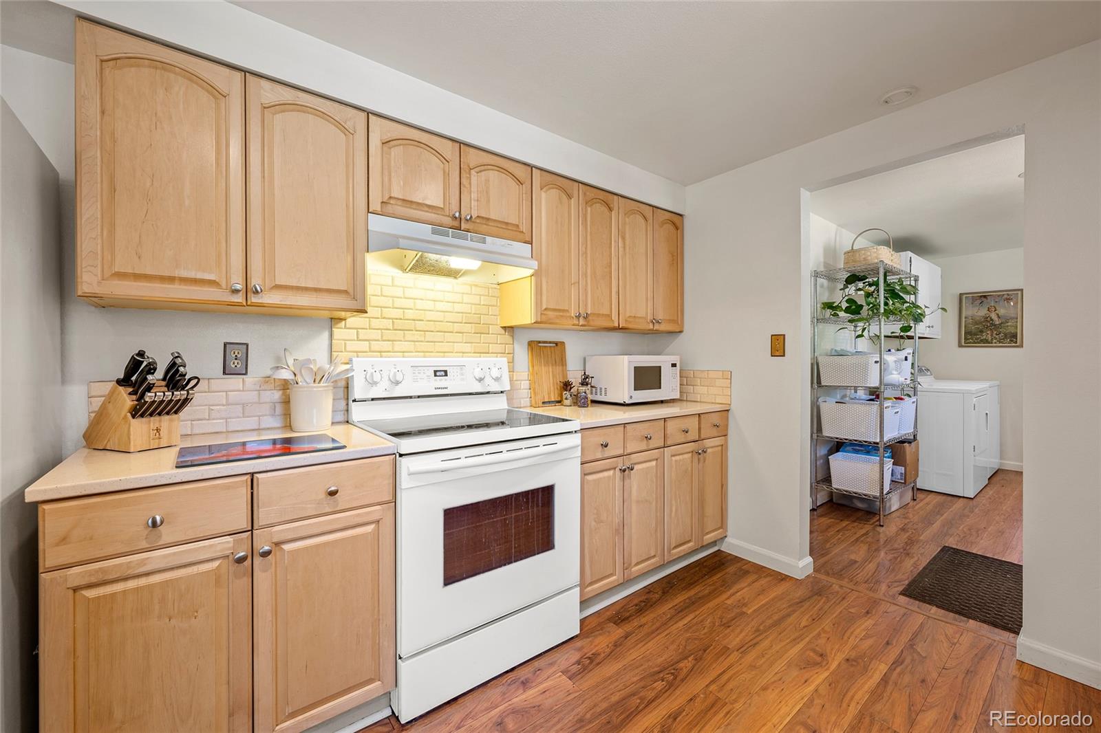 213 W 50th Street