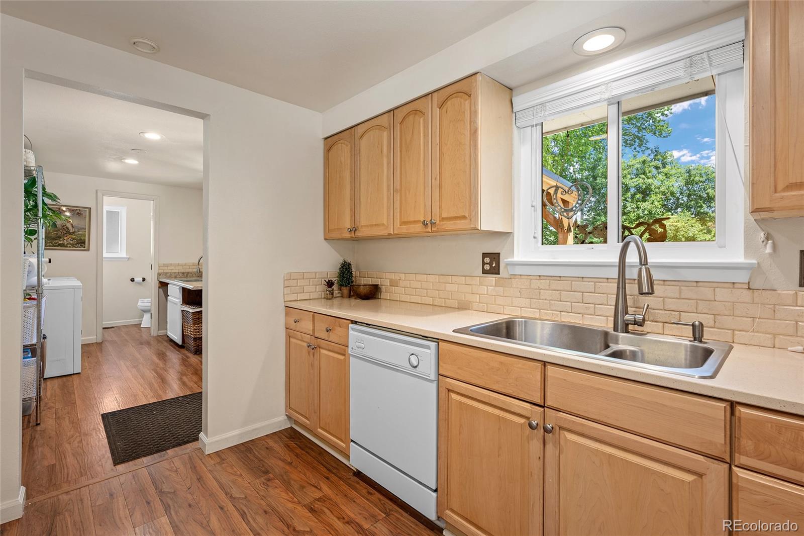 213 W 50th Street
