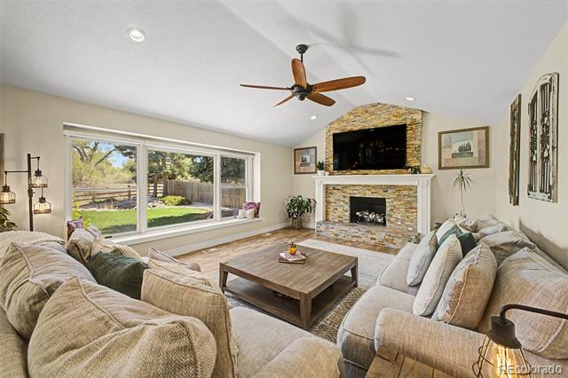 11444 E Regency Court