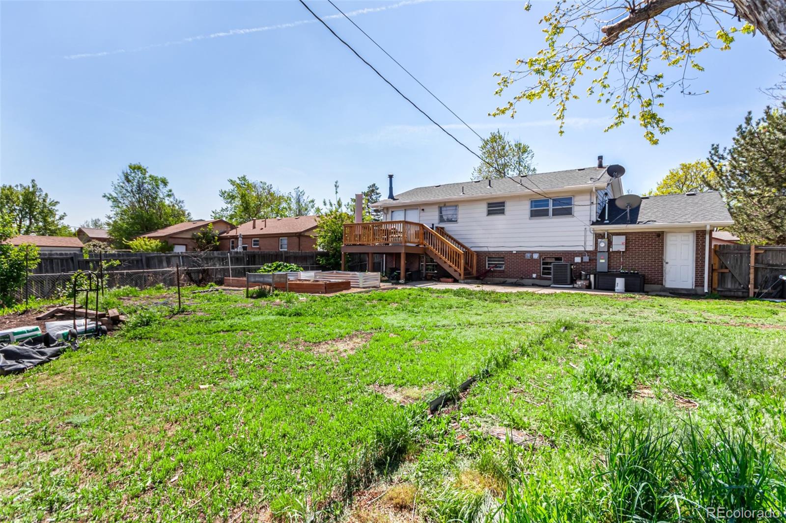 1081 E 119th Place