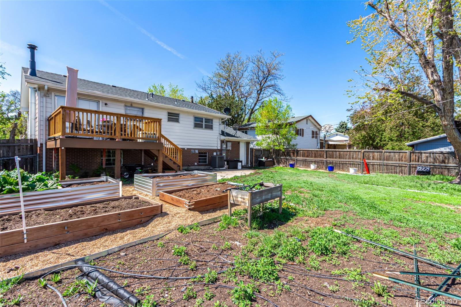 1081 E 119th Place
