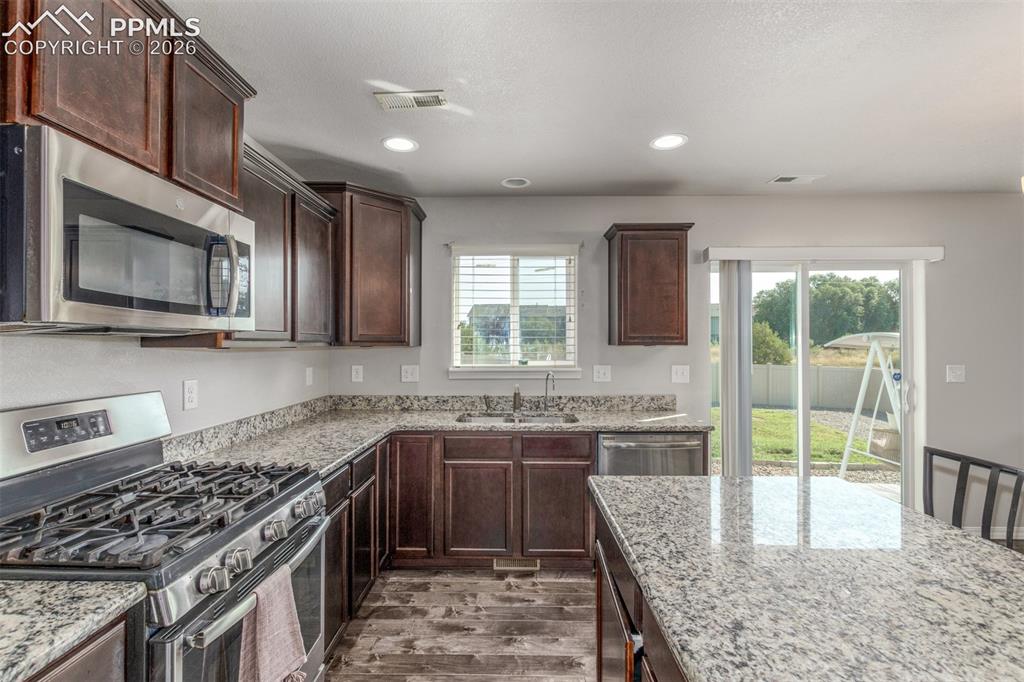 10677 Traders Parkway
