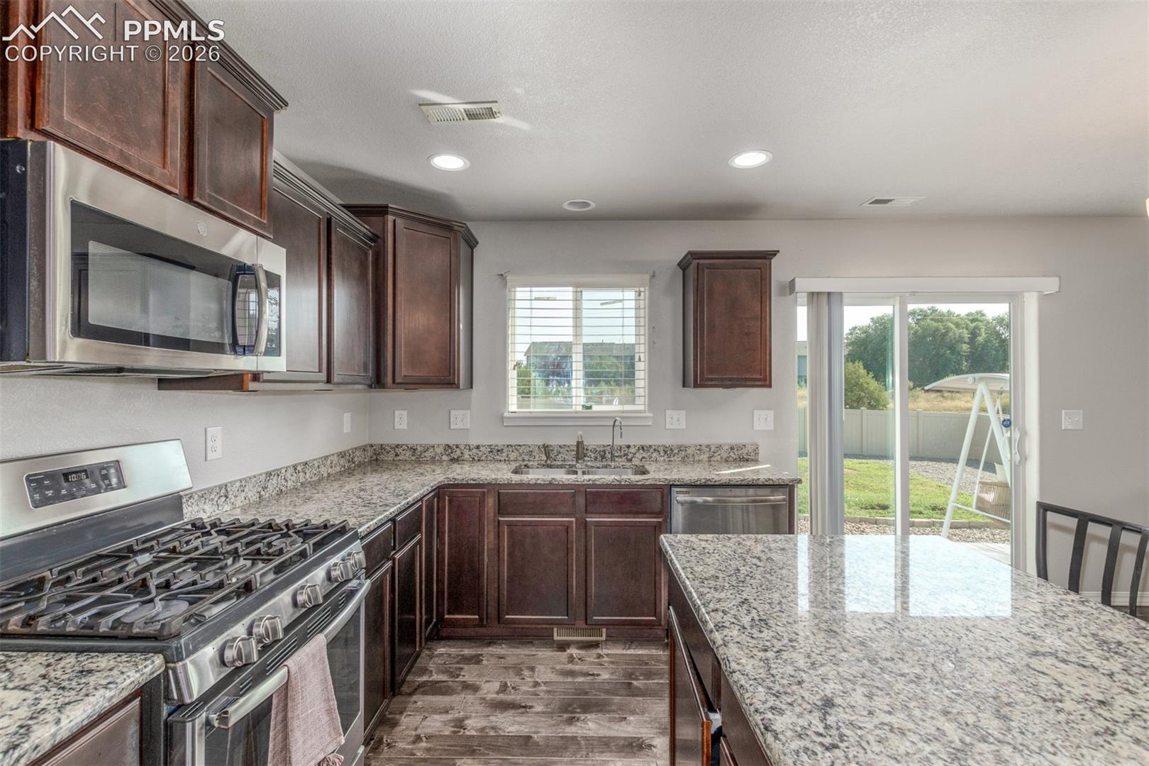 10677 Traders Parkway