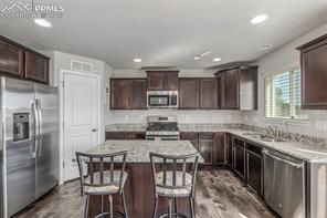10677 Traders Parkway