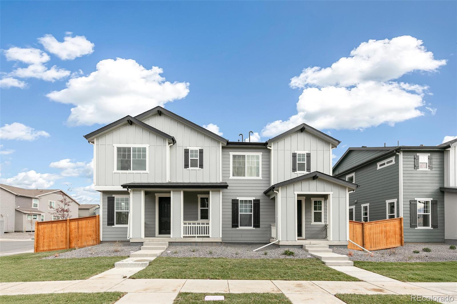 28708 E 6th Place