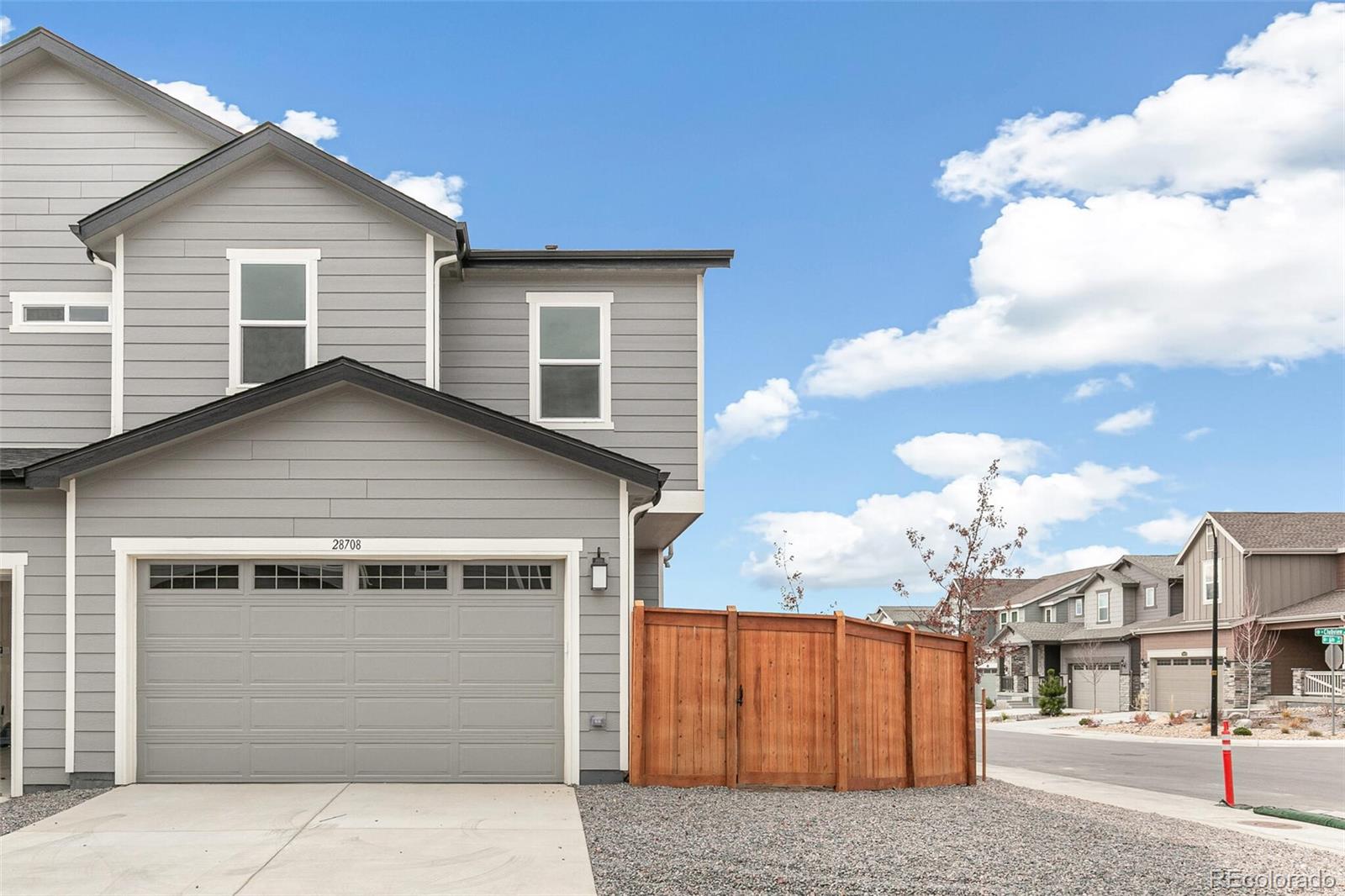 28708 E 6th Place