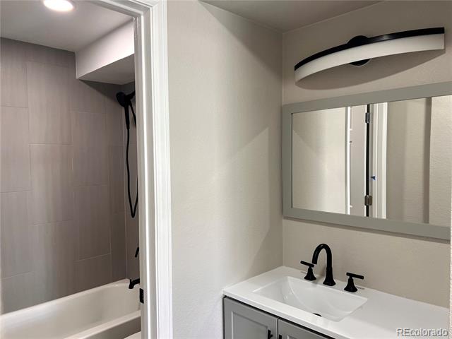 1050 N Lafayette Street Unit: 505